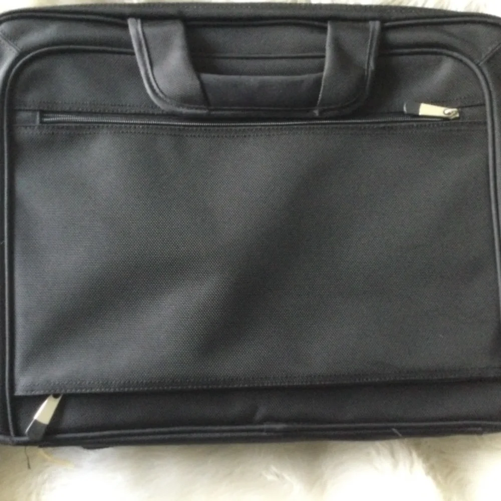 DELL Nylon Laptop Notebook Black Carrying Case